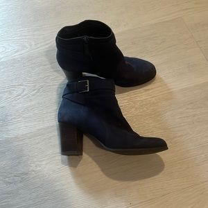 Blue Cole Han booties